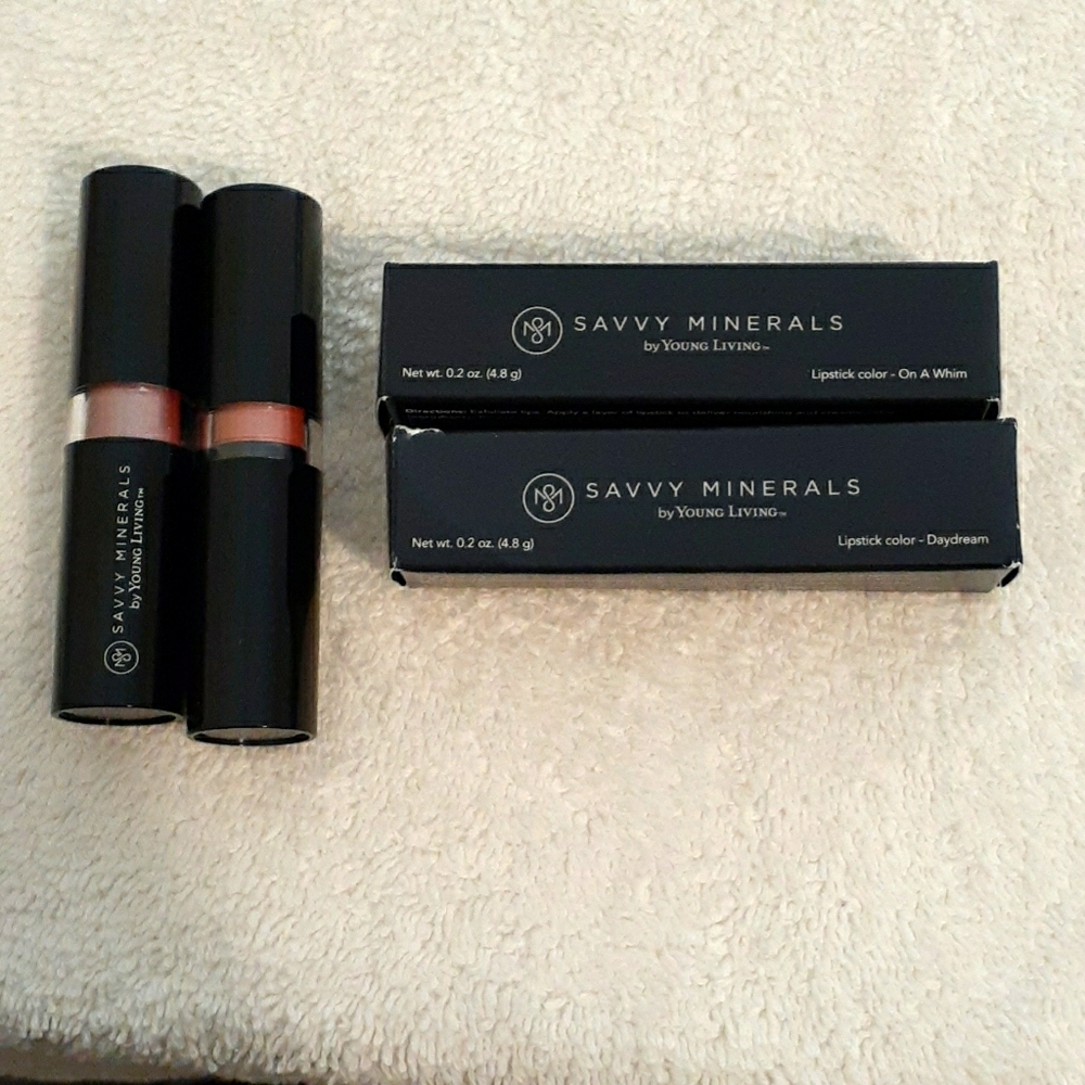 Savvy Minerals Lipsticks On a Whim & Day Dream (2)